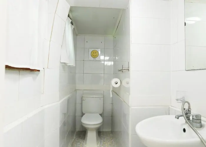 Yellow Wood Vibe, Kondae Seoul, 2 Min Walk From The Kondae Station, Seongsu & Common Ground Seul