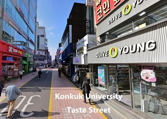 Yellow Wood Vibe, Kondae Seoul, 2 Min Walk From The Kondae Station, Seongsu & Common Ground Appartamento